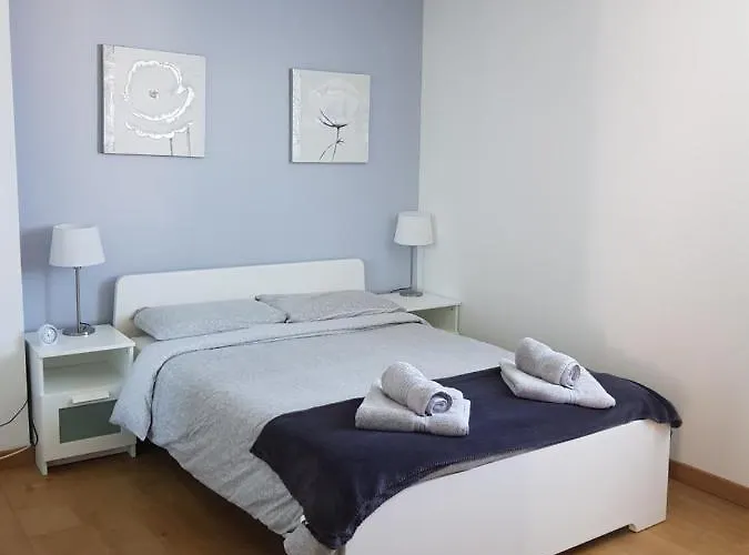 アパート Les Trois Lions *